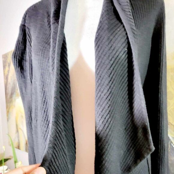 Used: BEBE Size S Color Black Cardigan - Picture 1 of 11